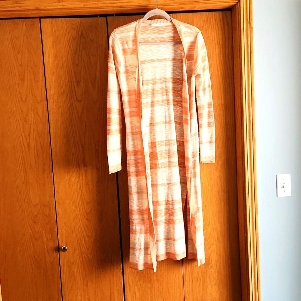 Women's Maurice's long cardigan,  size medium in peach and cream